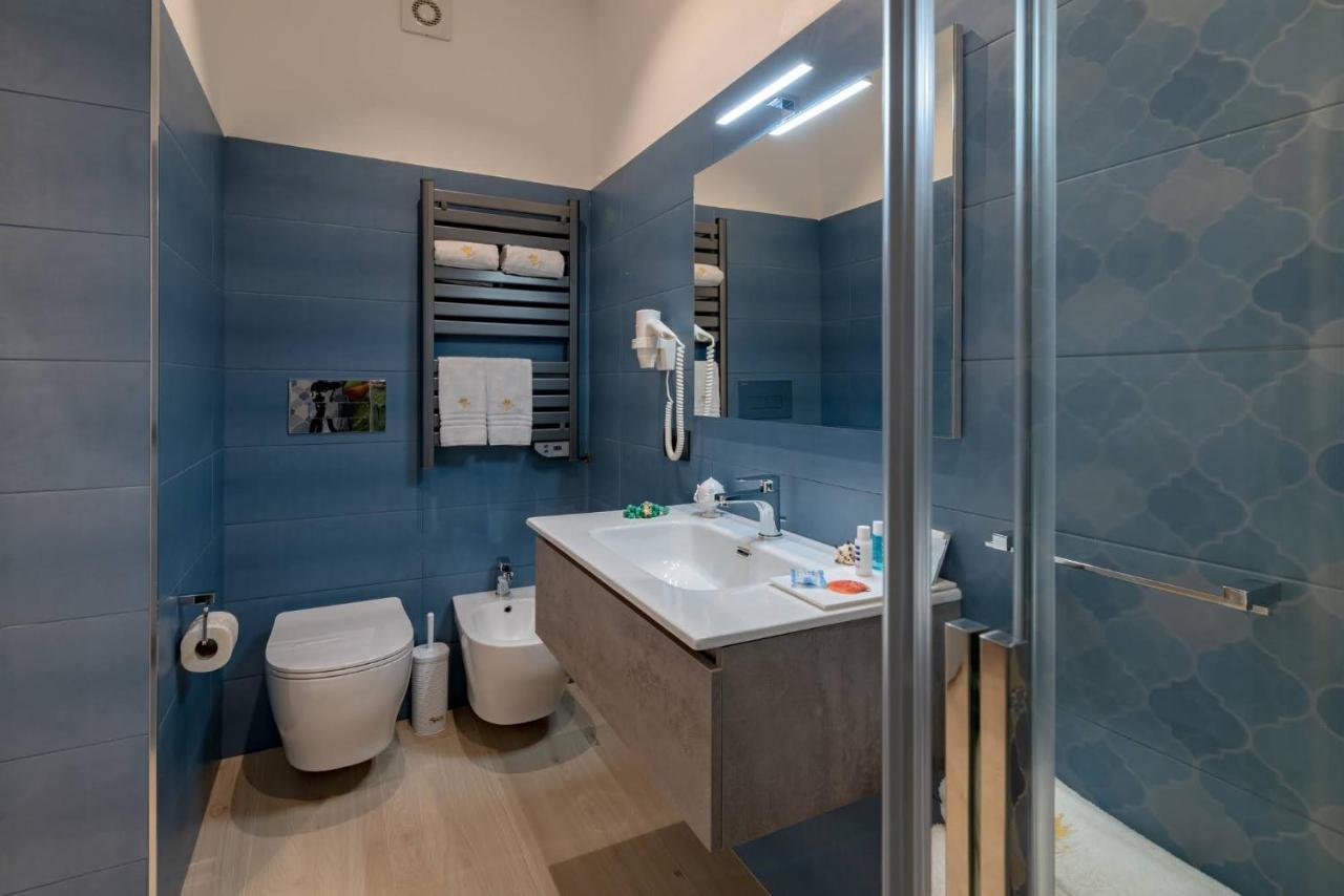 Vittoria Luxury Rooms 취아카 외부 사진